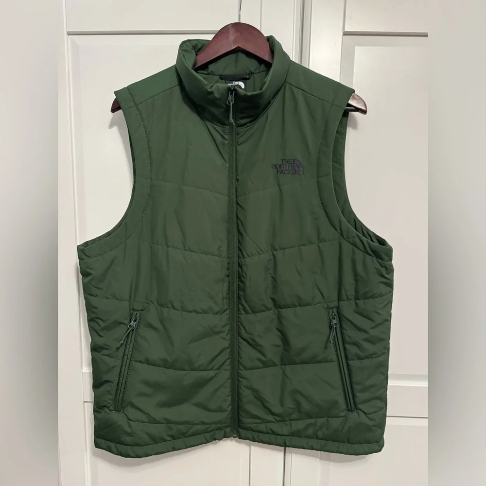 The North Face Junction Insulated Men's Forest Green, Pine Needle Vest in Large